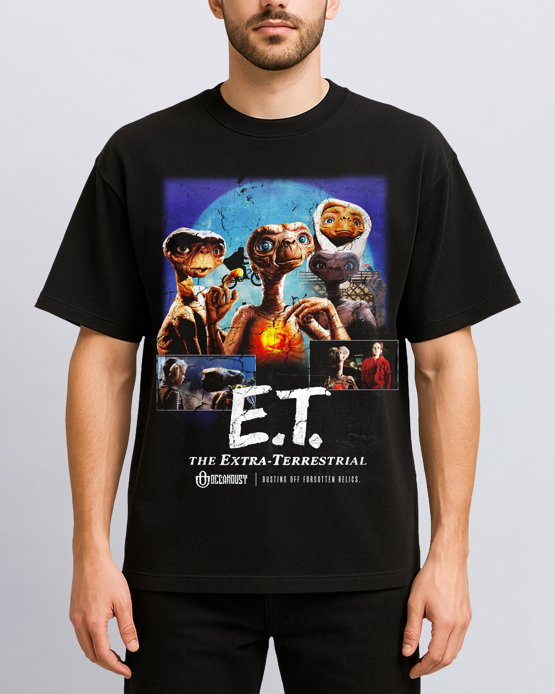 Movies 'E.T. The Extra-Terrestrial' T-Shirt